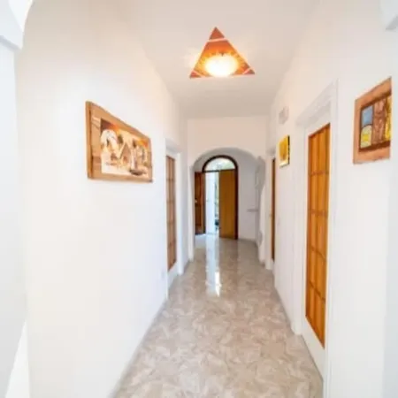 Terrazza Belvedere A -scala- Amalfi Coast- Park Included *