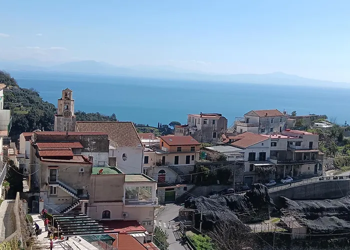 Terrazza Belvedere A -scala- Amalfi Coast- Park Included Lejlighed *